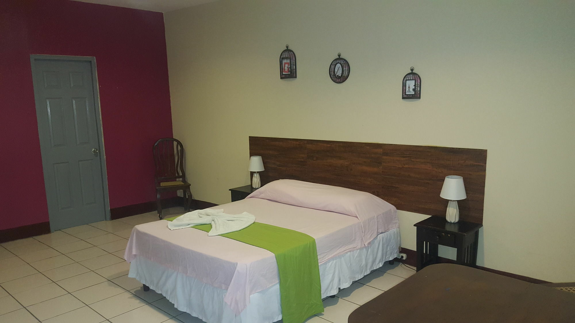 Hotel La Arboleda Managua Exterior photo